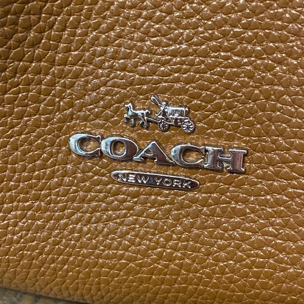 Coach leather satchel. Excellent condition. - Picture 2 of 7